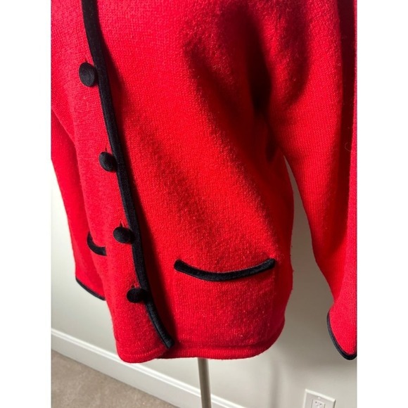 Vintage Pendleton Red Wool Black Velvet Women's Blazer Jacket Size Petite Large - Picture 3 of 5